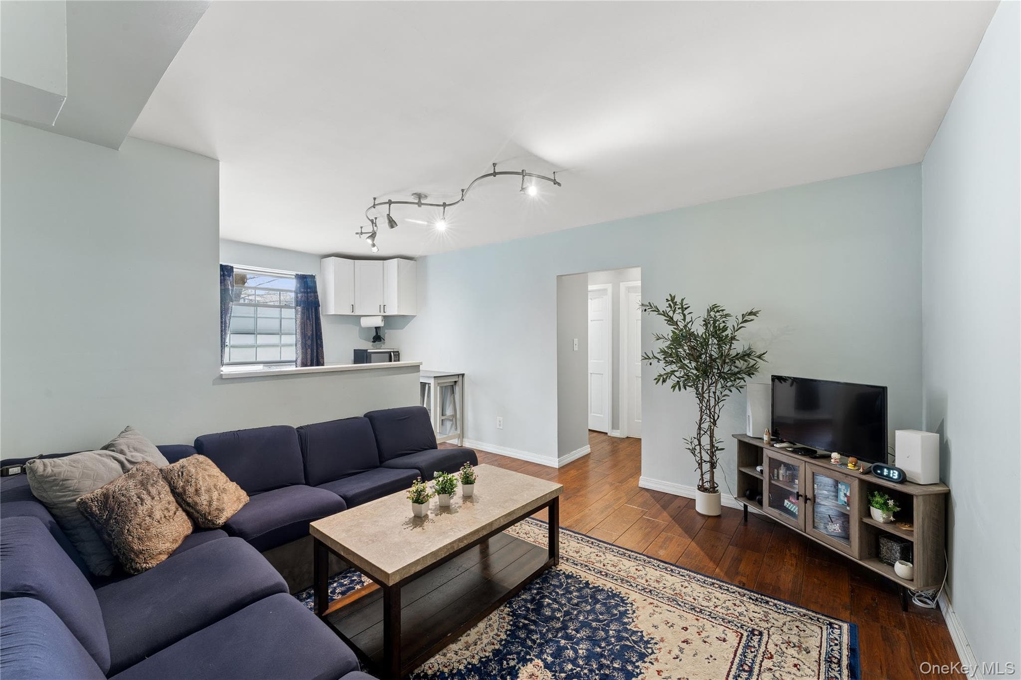 55-01 31st Avenue Unit: 1D photo 1