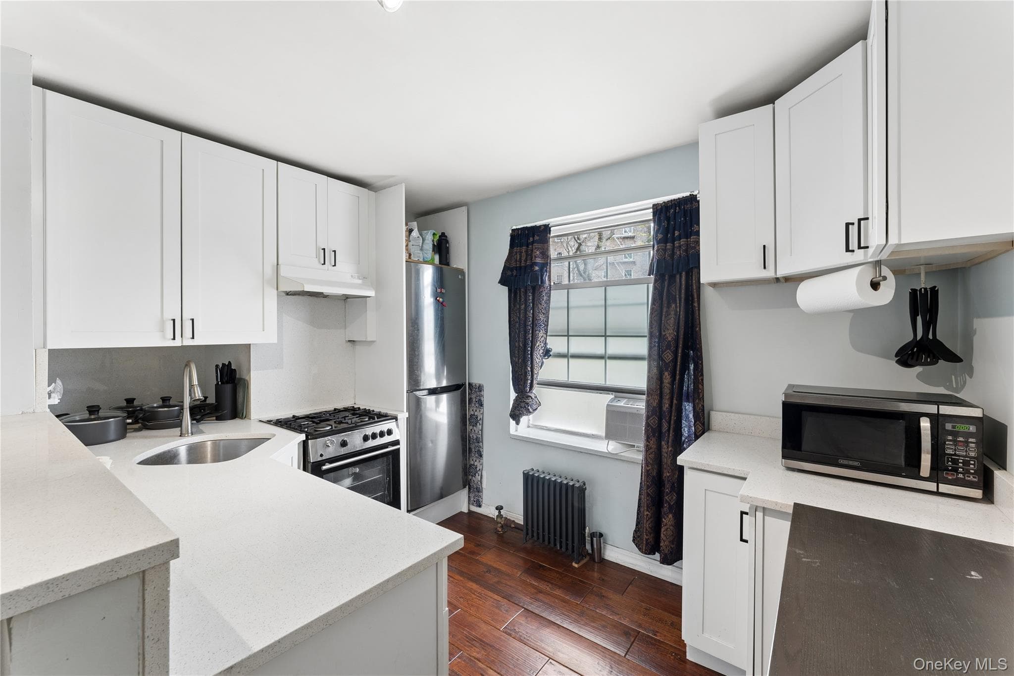55-01 31st Avenue Unit: 1D thumbnail 2