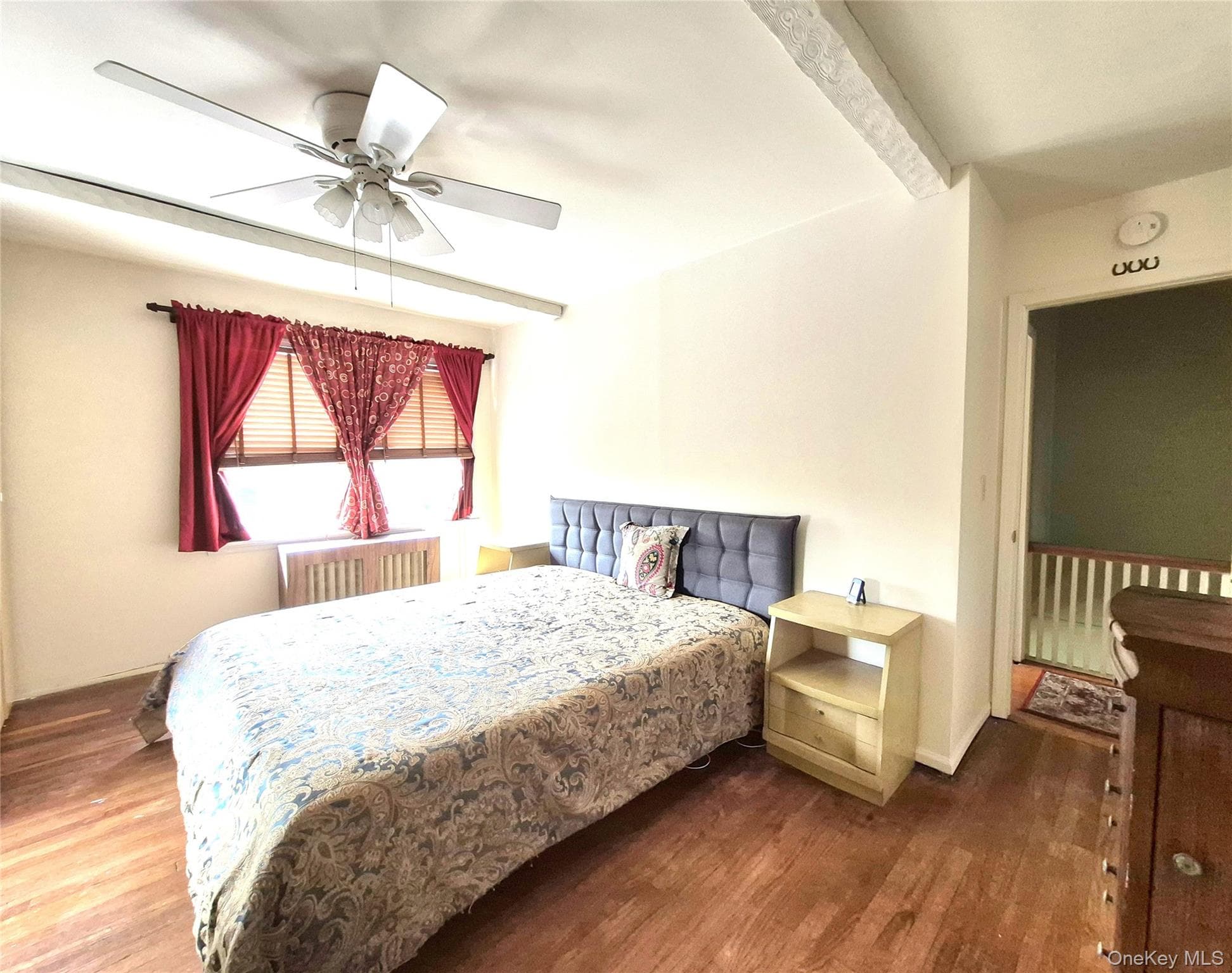 327 E Pine Street thumbnail 10