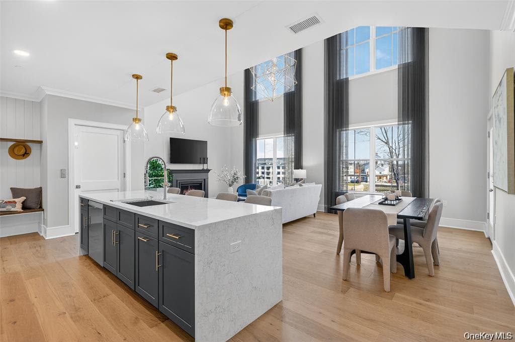 1824 Soundview Court thumbnail 17