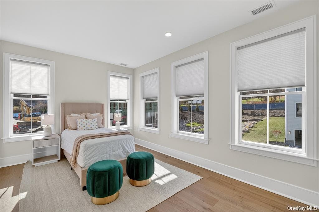 1824 Soundview Court thumbnail 30