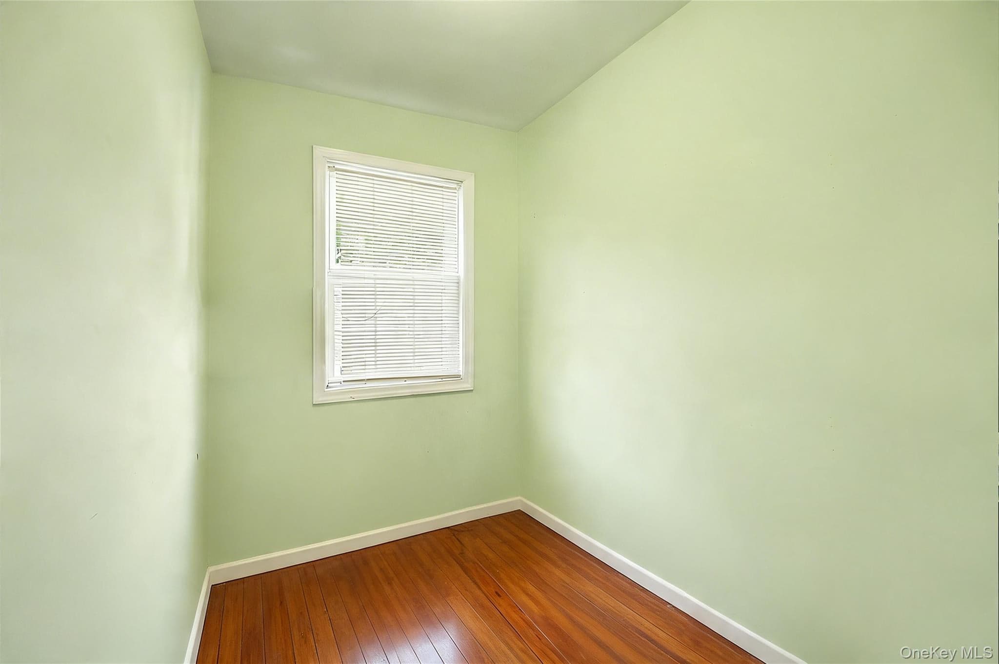 87-12 95th Avenue thumbnail 17