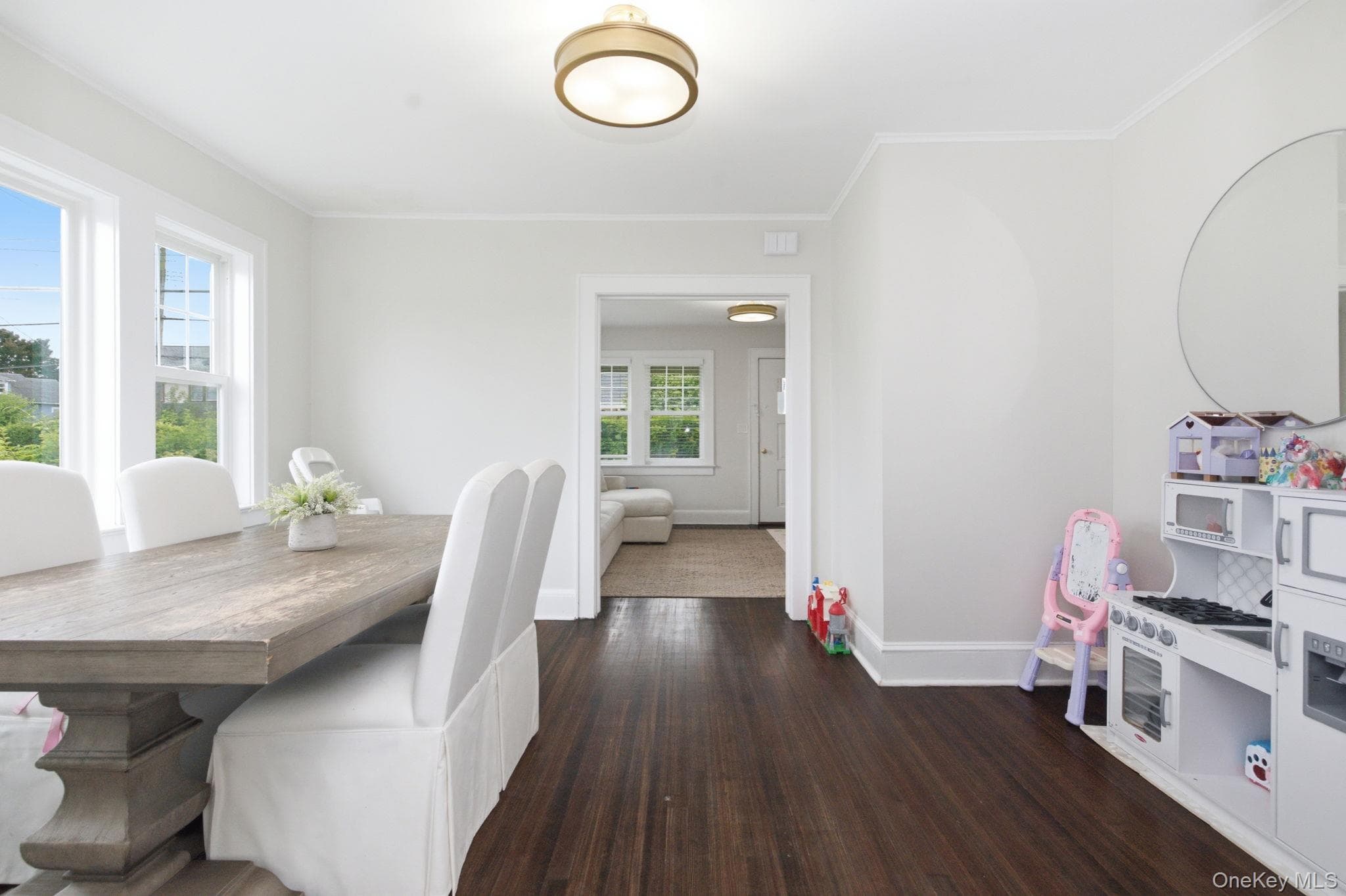227-229 S Ridge Street thumbnail 9