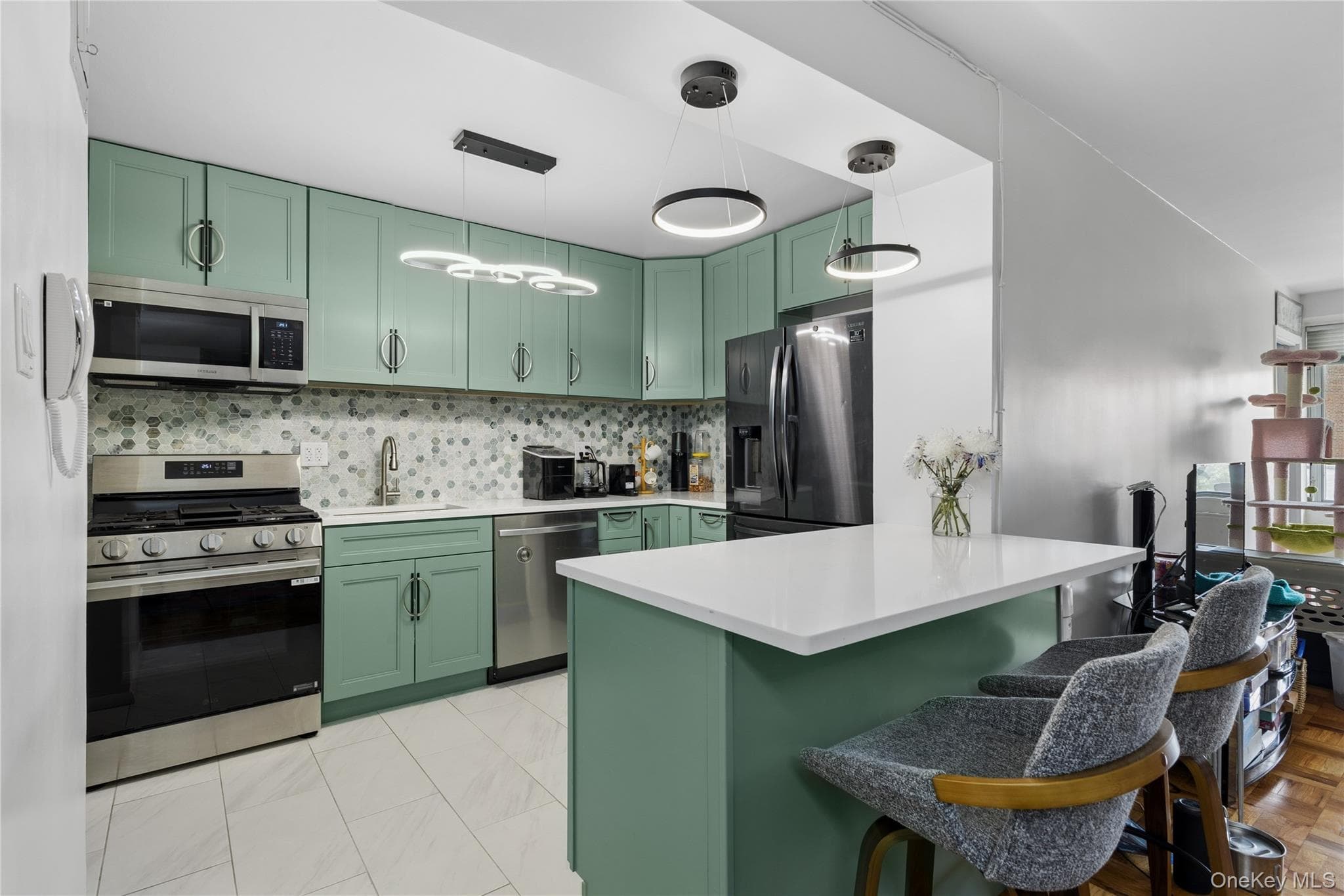 2500 Johnson Avenue Unit: 4K thumbnail 3