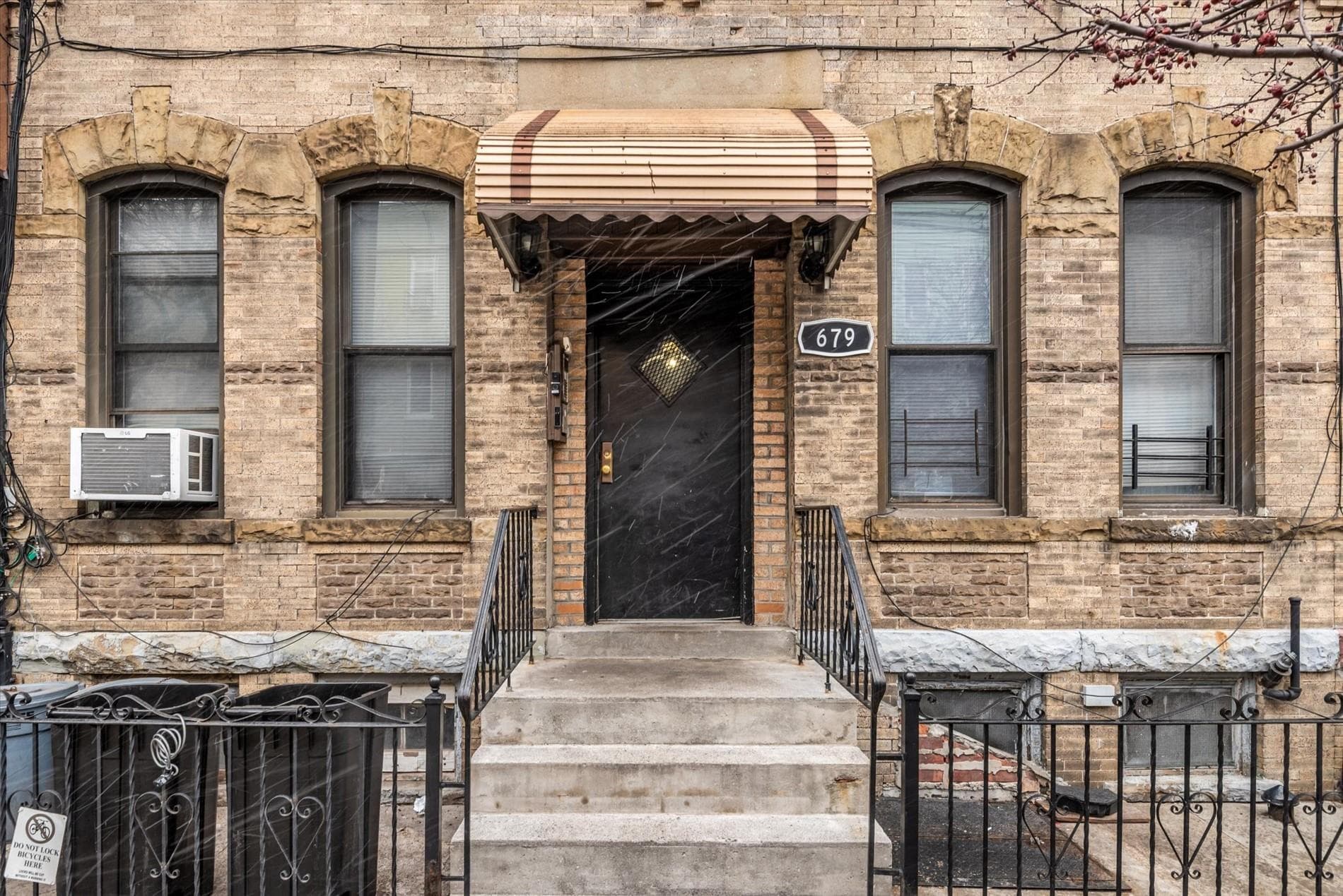 679 Onderdonk Avenue, Ridgewood