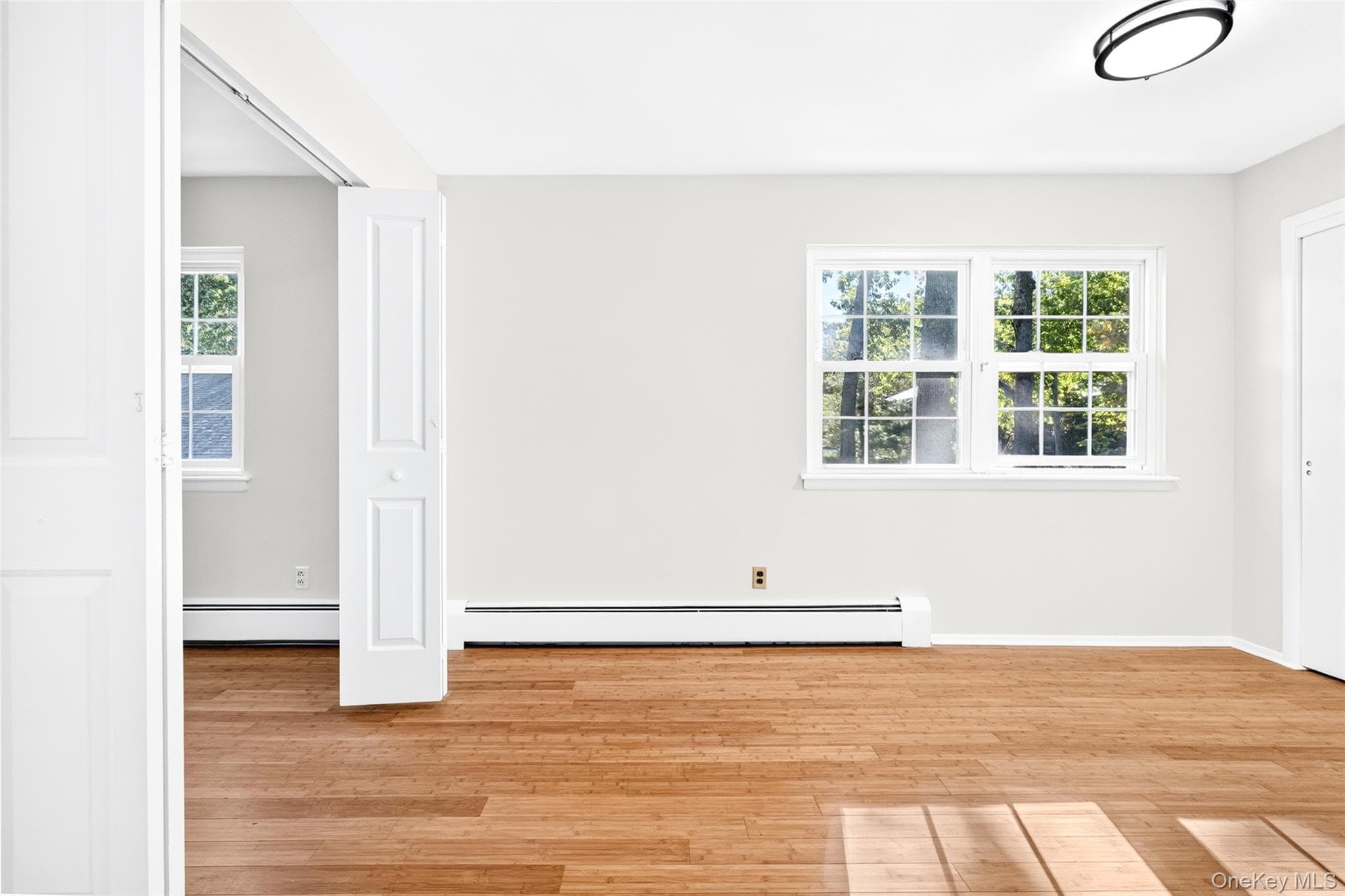 284 Parkside Drive thumbnail 13
