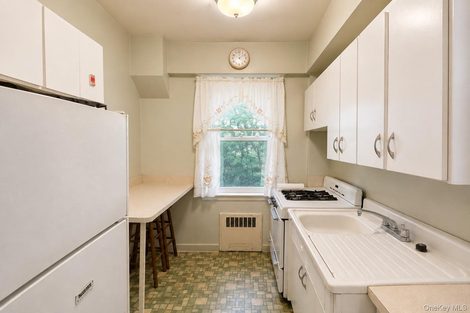 280 Collins Avenue Unit: 3i thumbnail 11