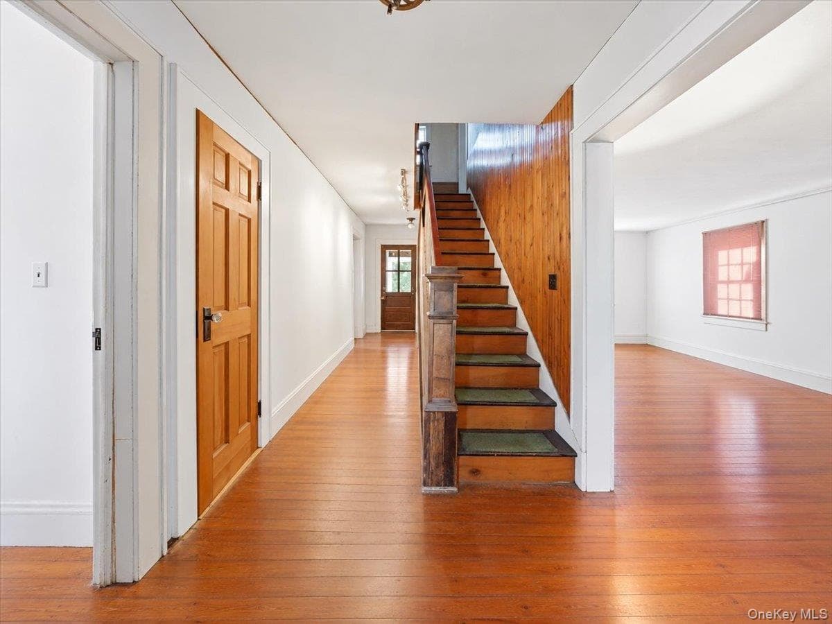 21 Sherman Avenue thumbnail 5