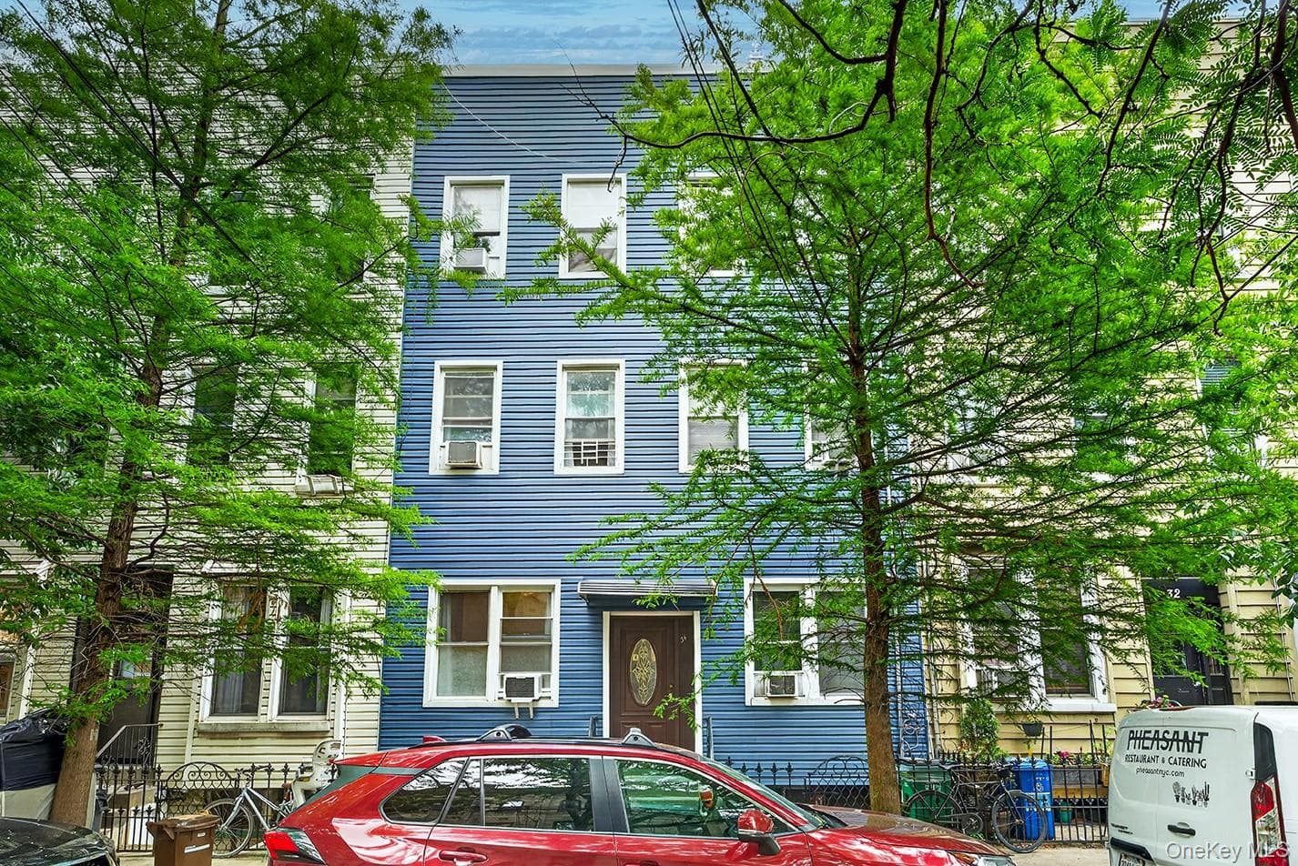 34 Sutton Street photo 1