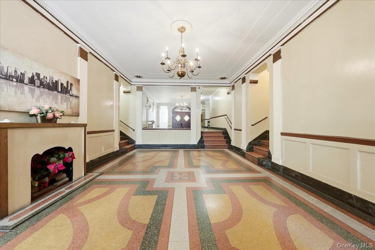 360 Ocean Parkway Unit: 5G thumbnail 9