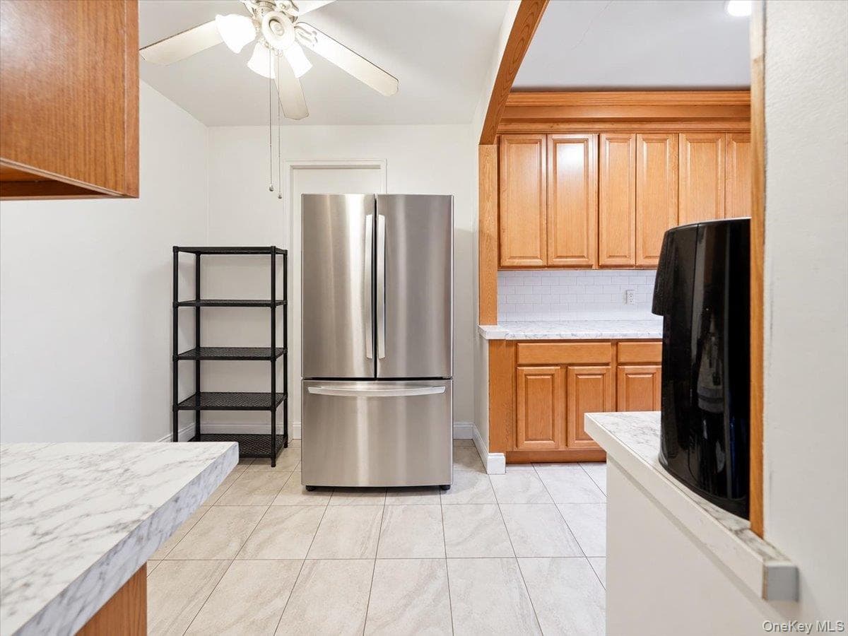 360 Ocean Parkway Unit: 5G thumbnail 18