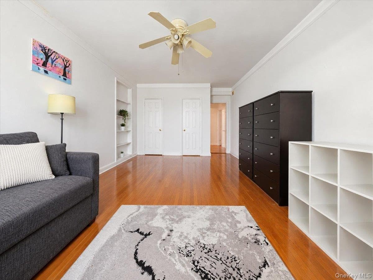 360 Ocean Parkway Unit: 5G thumbnail 21