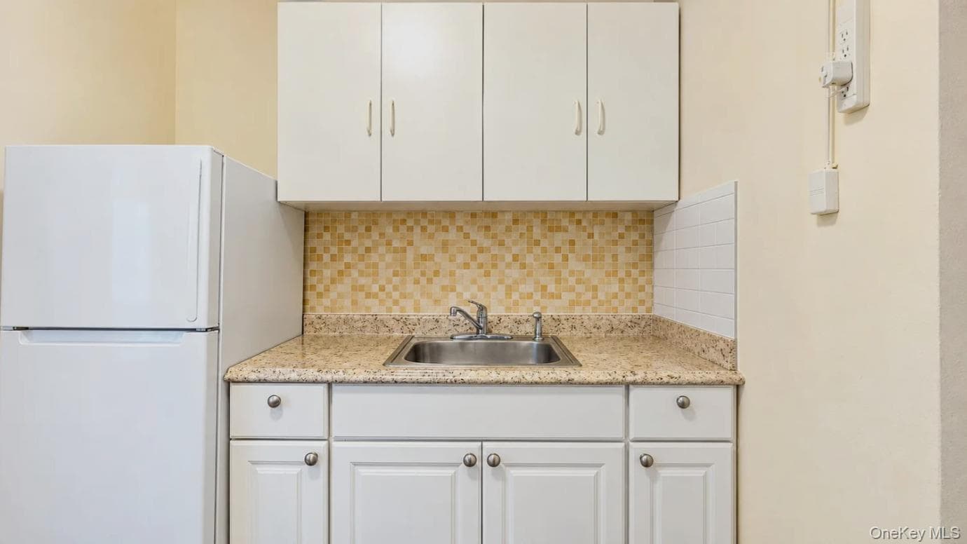 9752 75th Street Unit: A23 thumbnail 5