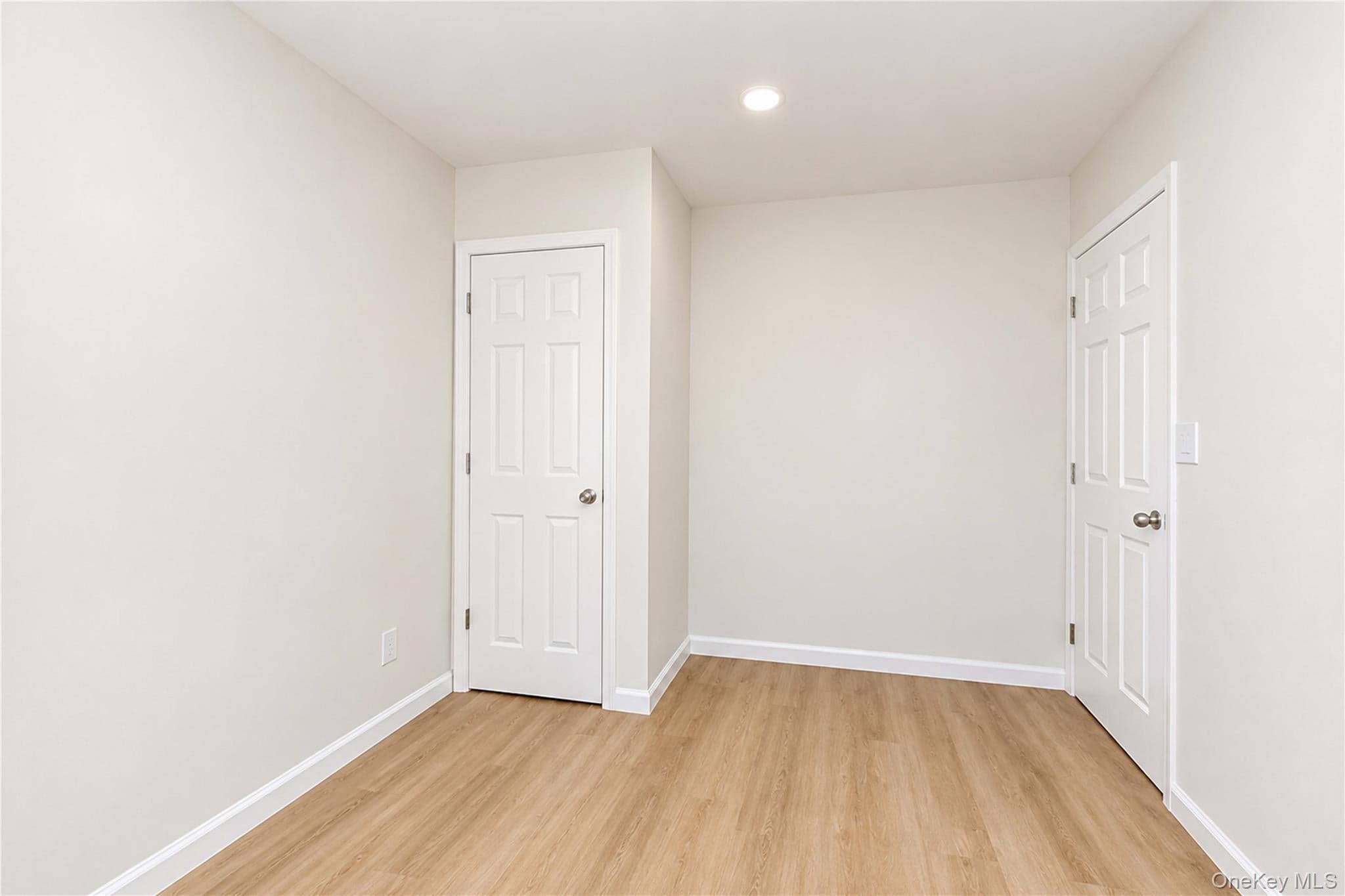 145 Lincoln Avenue Unit: 6x thumbnail 11