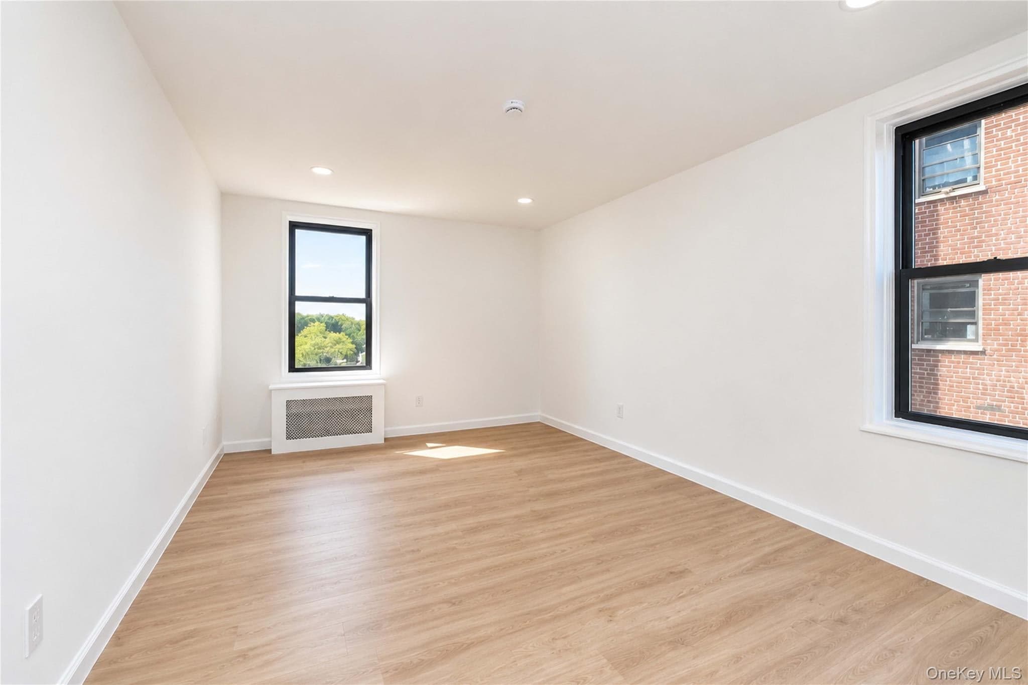 145 Lincoln Avenue Unit: 6x thumbnail 13