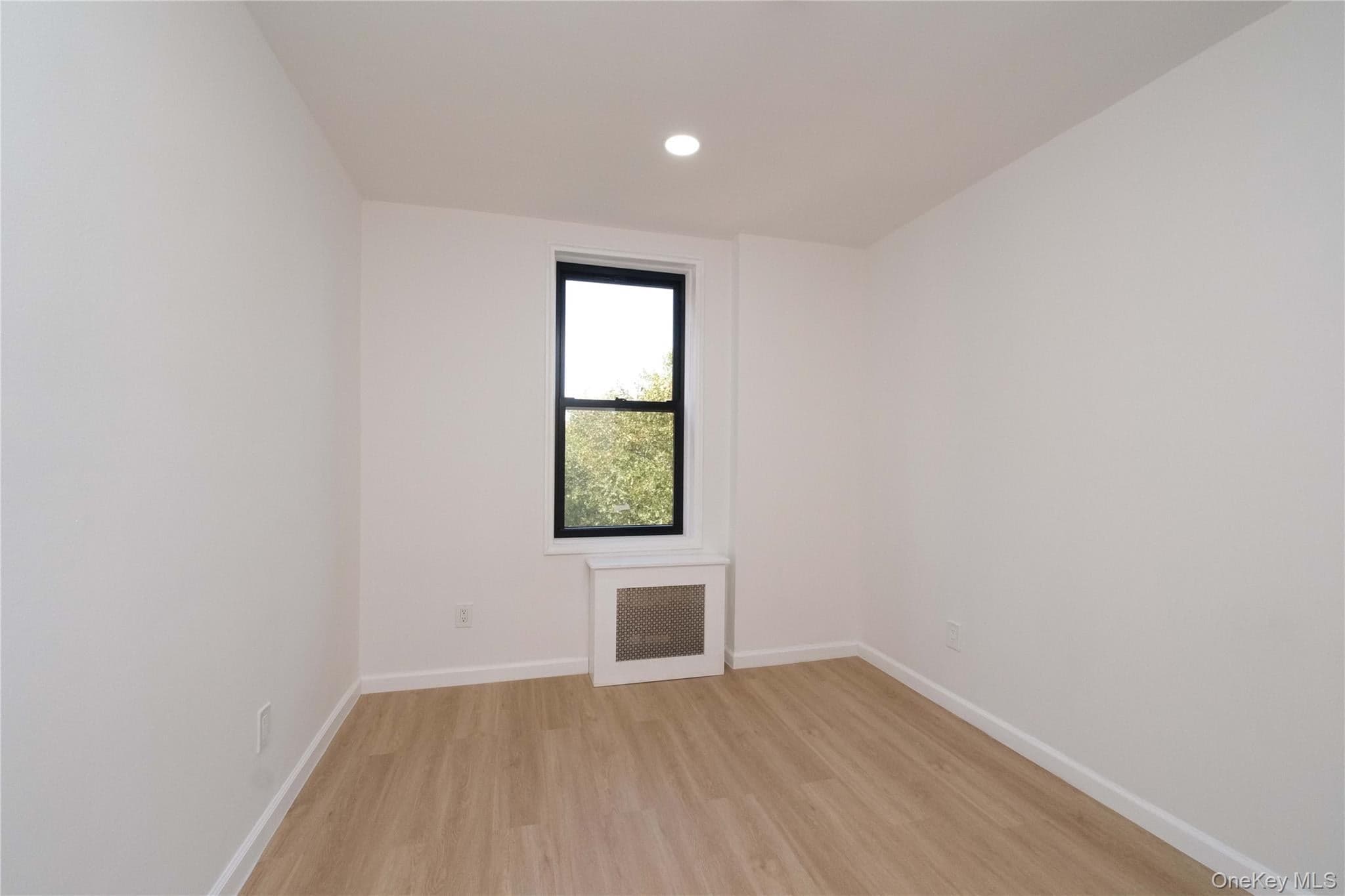 145 Lincoln Avenue Unit: 6x thumbnail 10