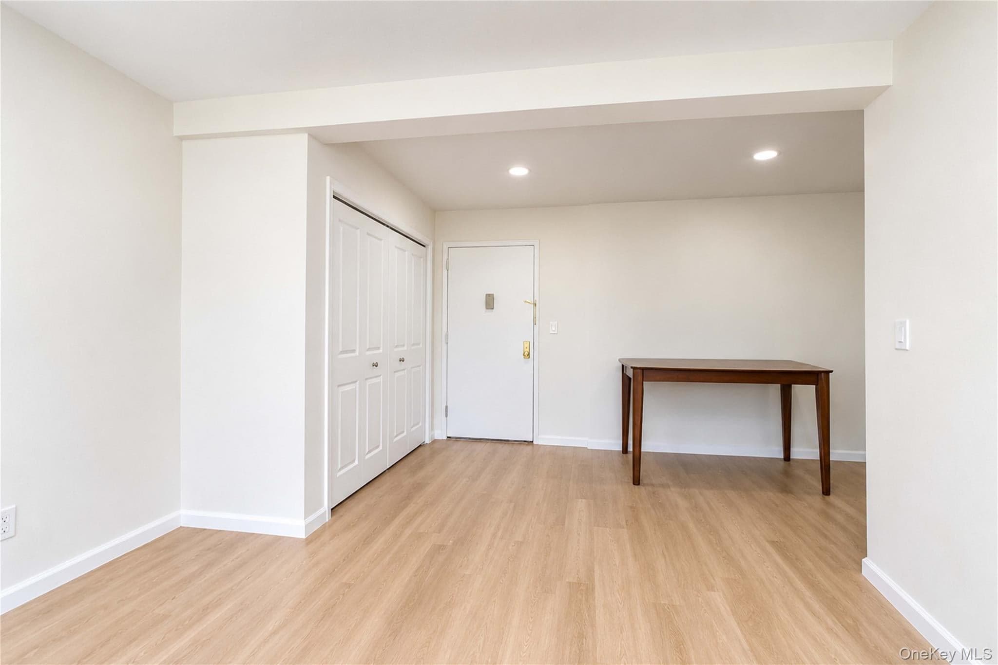 145 Lincoln Avenue Unit: 6x thumbnail 3