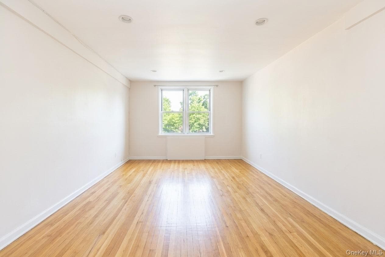 5620 Netherland Avenue Unit: 3E thumbnail 2