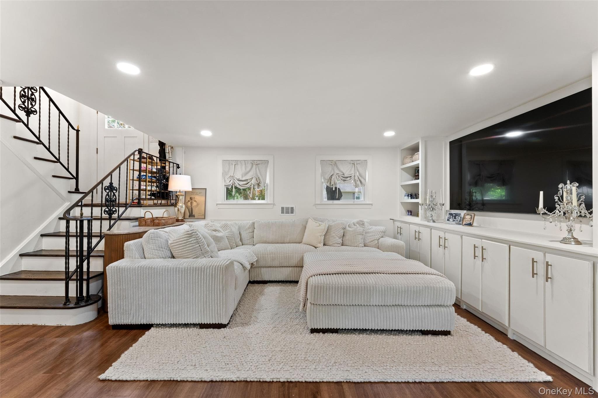 575 Babbling Brook Lane thumbnail 19