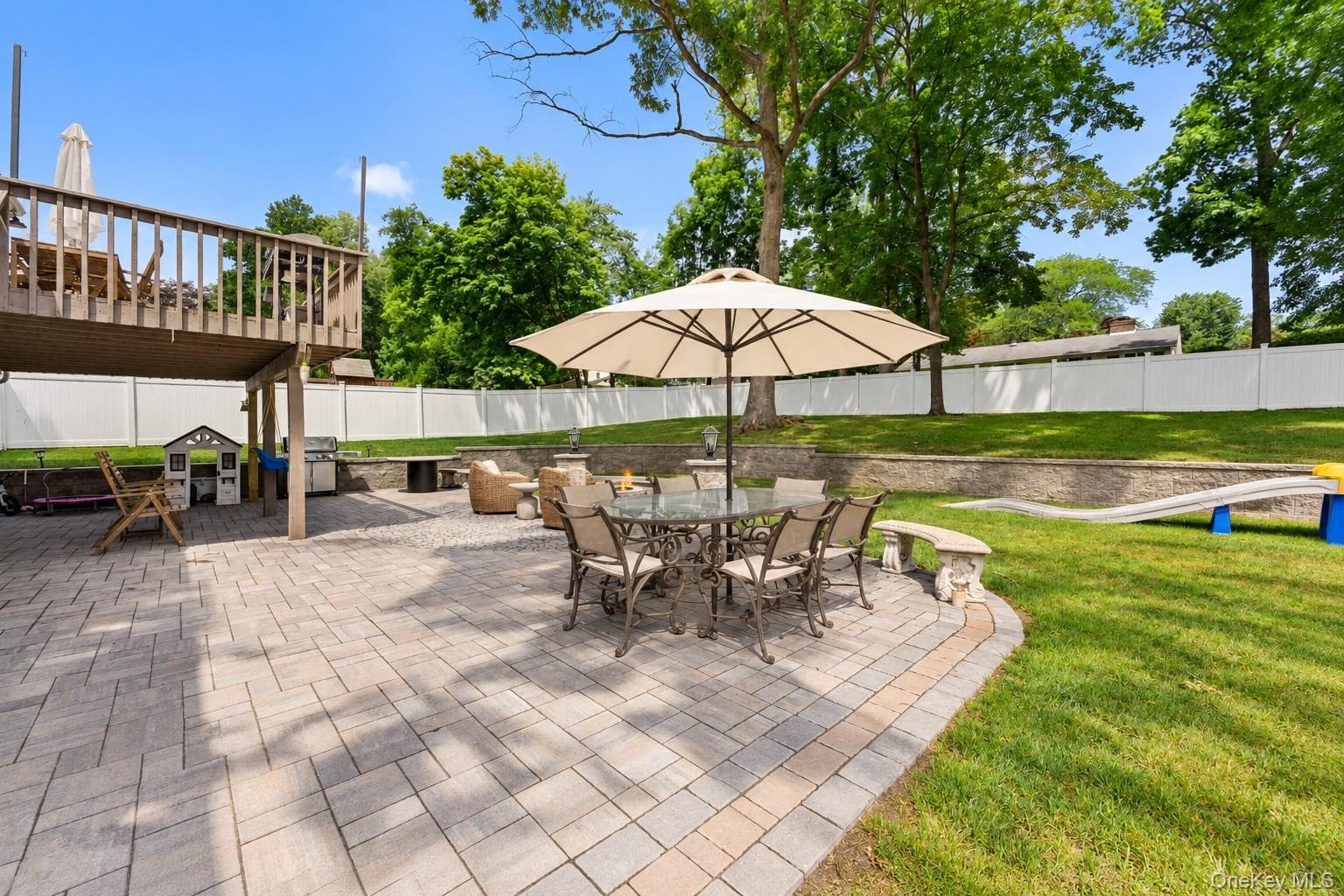 575 Babbling Brook Lane thumbnail 28