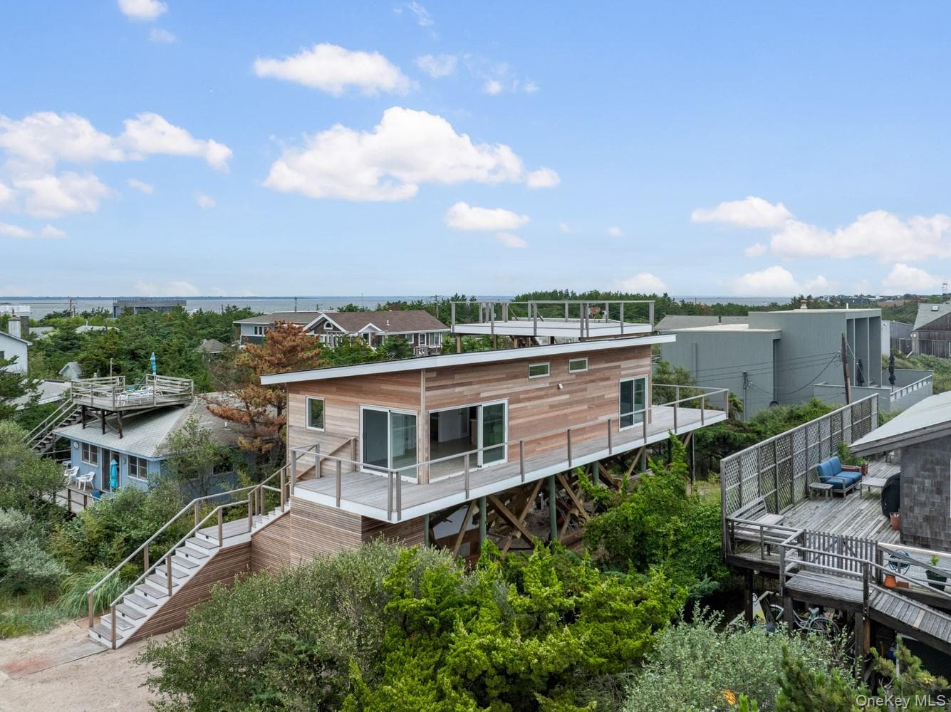 65 Island Walk, Lonelyville