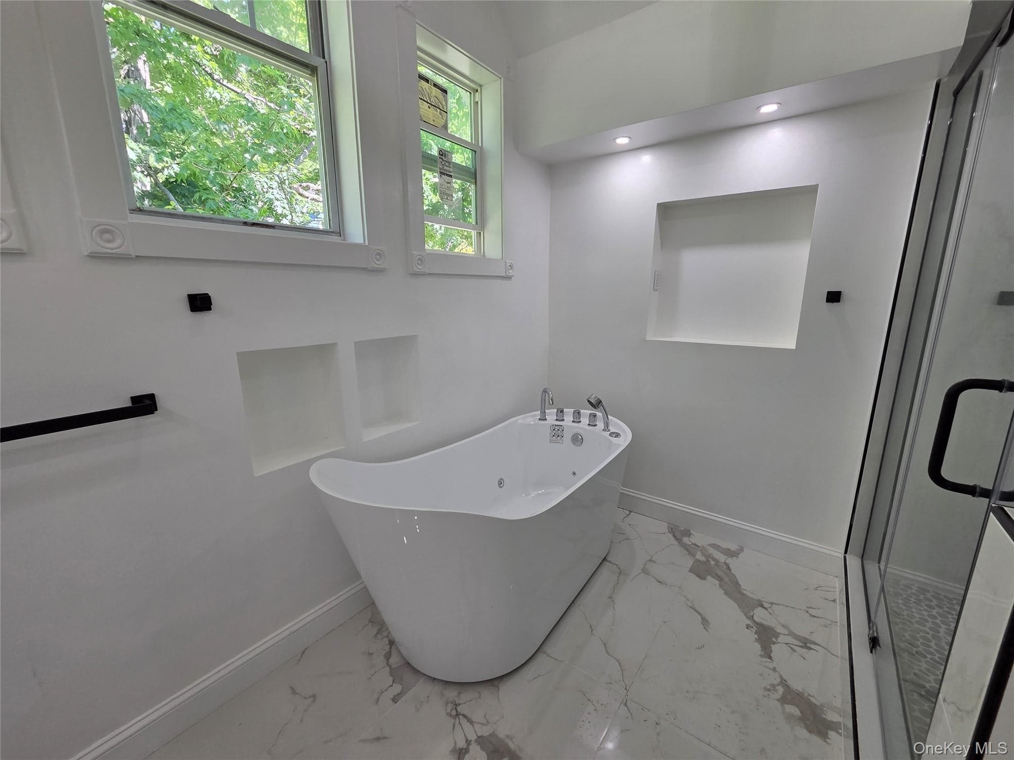 9 Depot Hill Road thumbnail 21