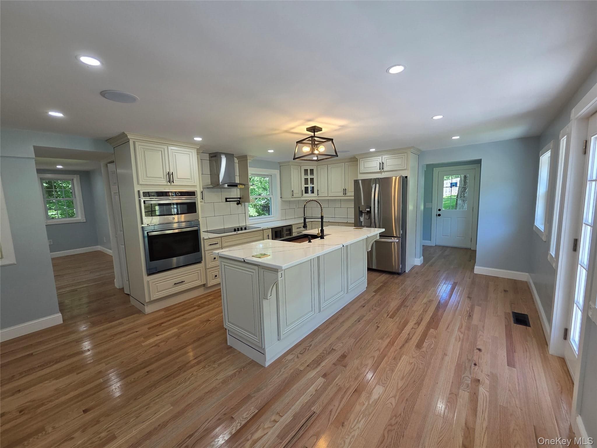 9 Depot Hill Road thumbnail 8