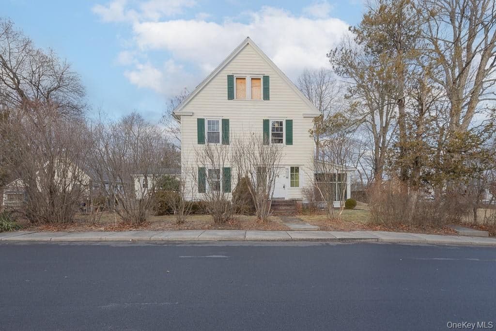 102 W Wiley Street thumbnail 21