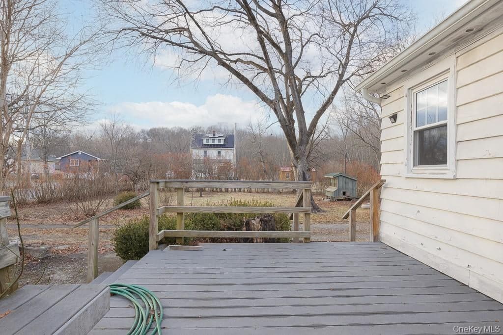102 W Wiley Street thumbnail 22