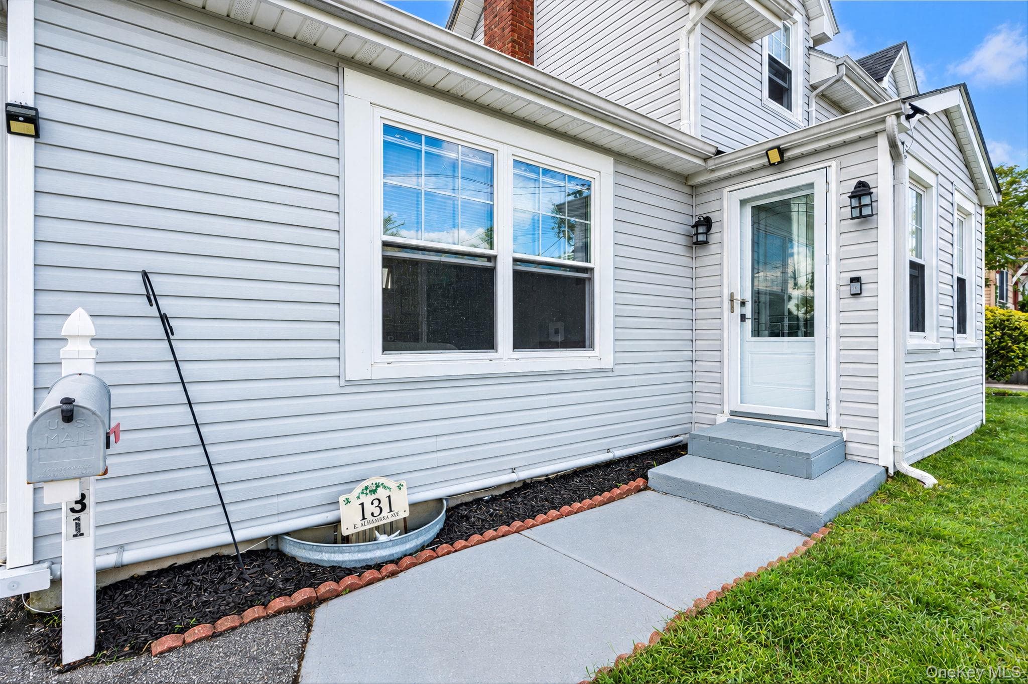 131 E Alhambra Avenue thumbnail 4