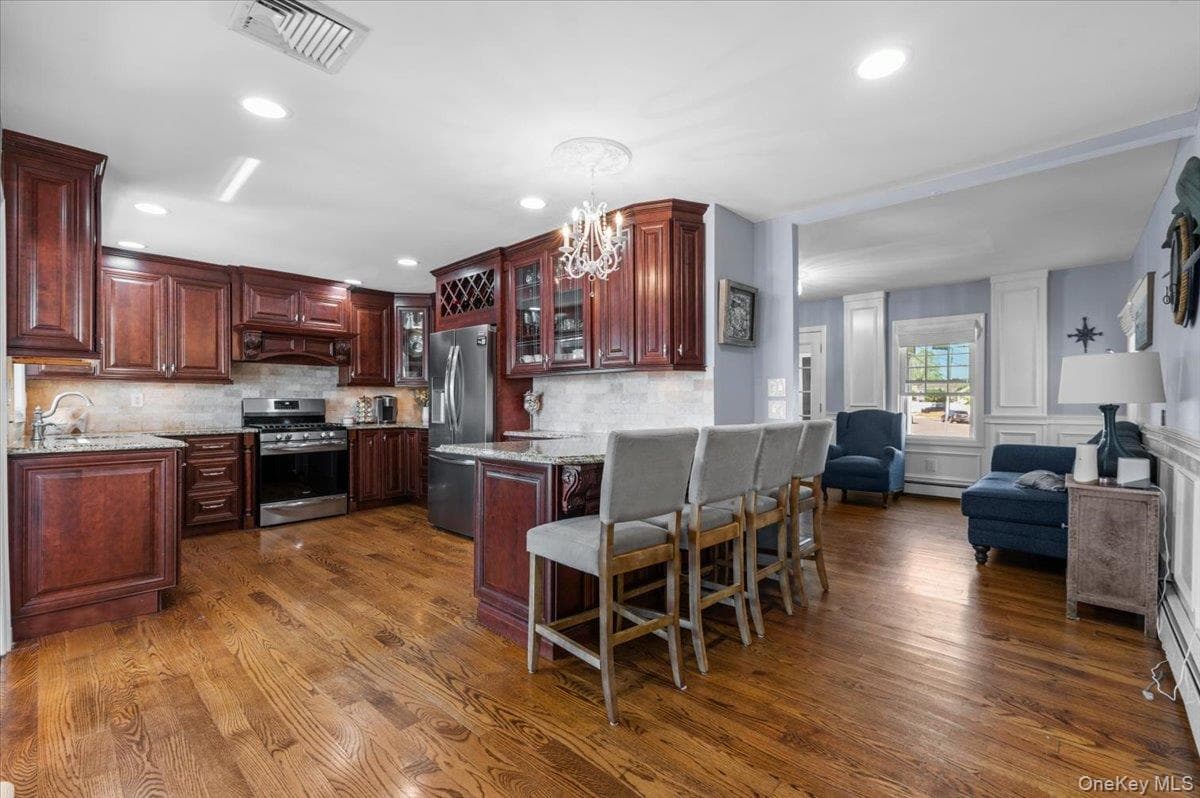 2968 Islip Court thumbnail 9