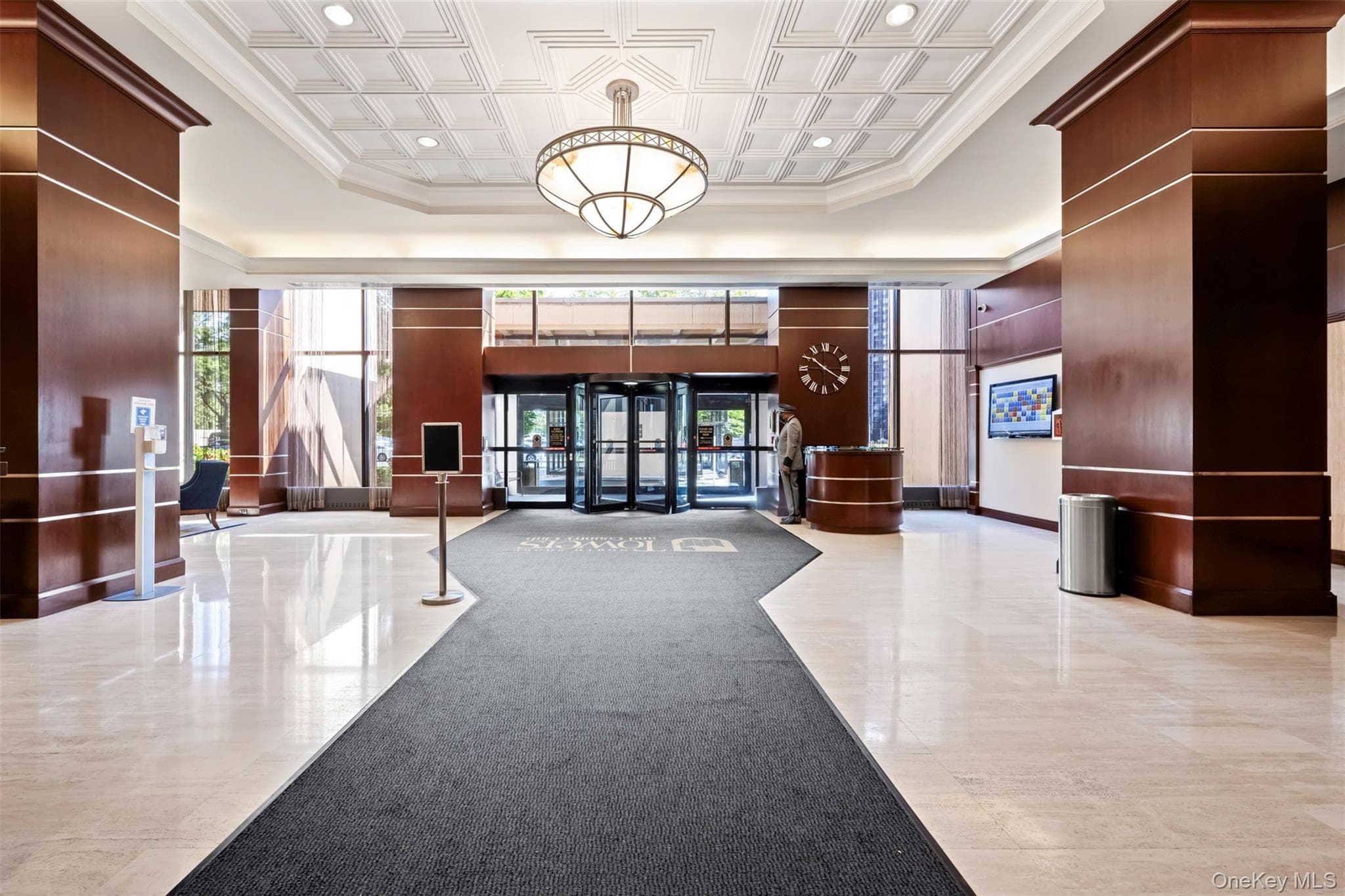 269-10 Grand Central Parkway Unit: 8P thumbnail 3