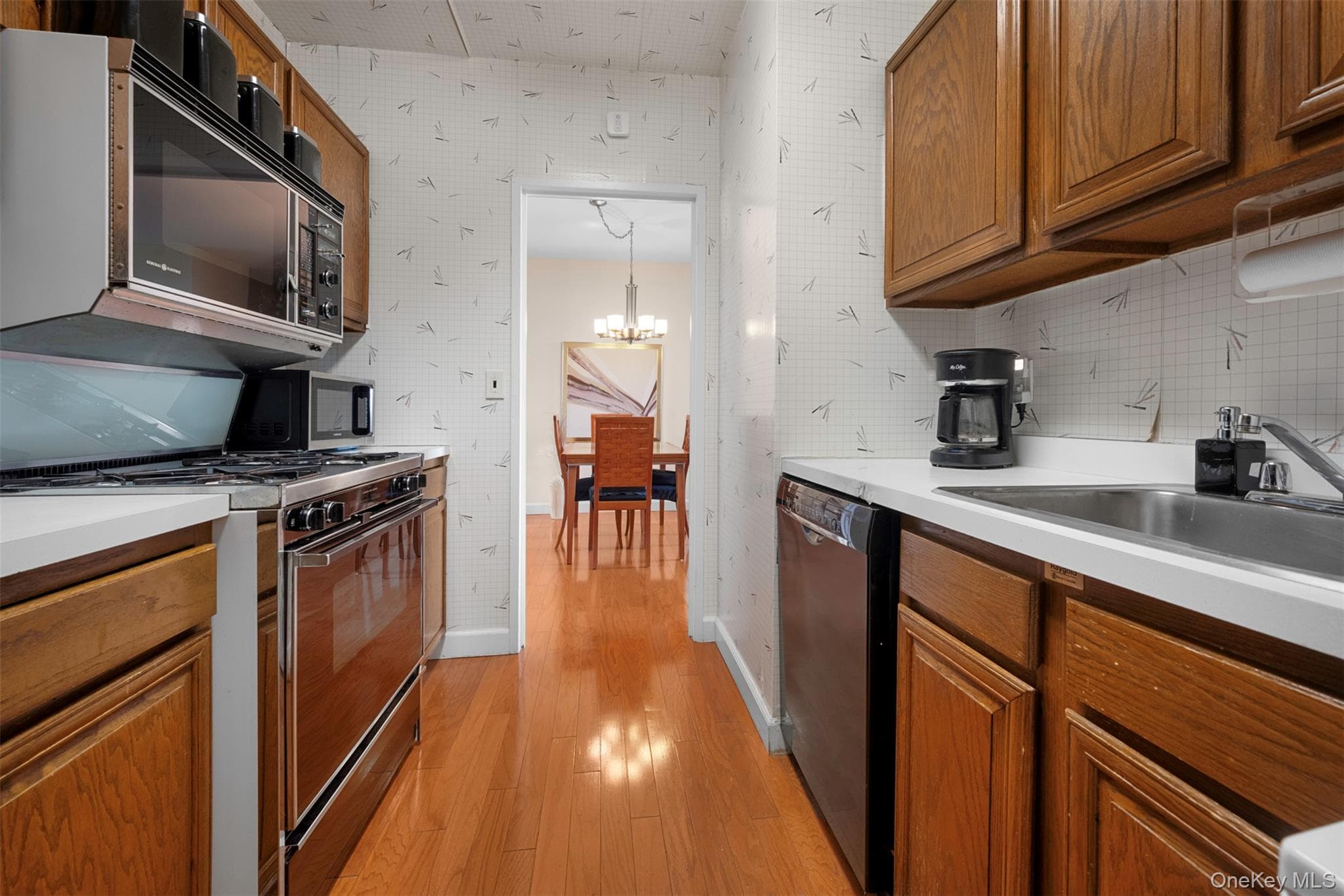 269-10 Grand Central Parkway Unit: 8P thumbnail 13