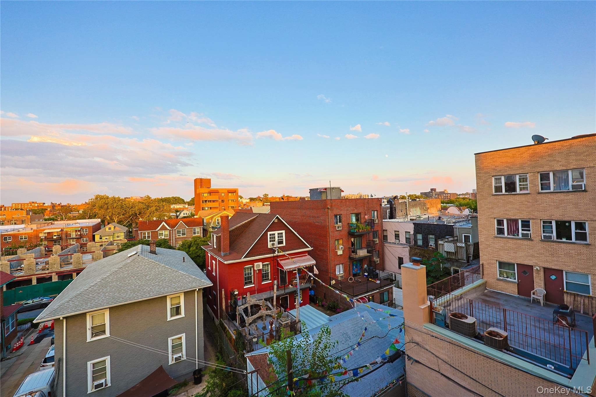 41-35 67th Street Unit: 4A thumbnail 17