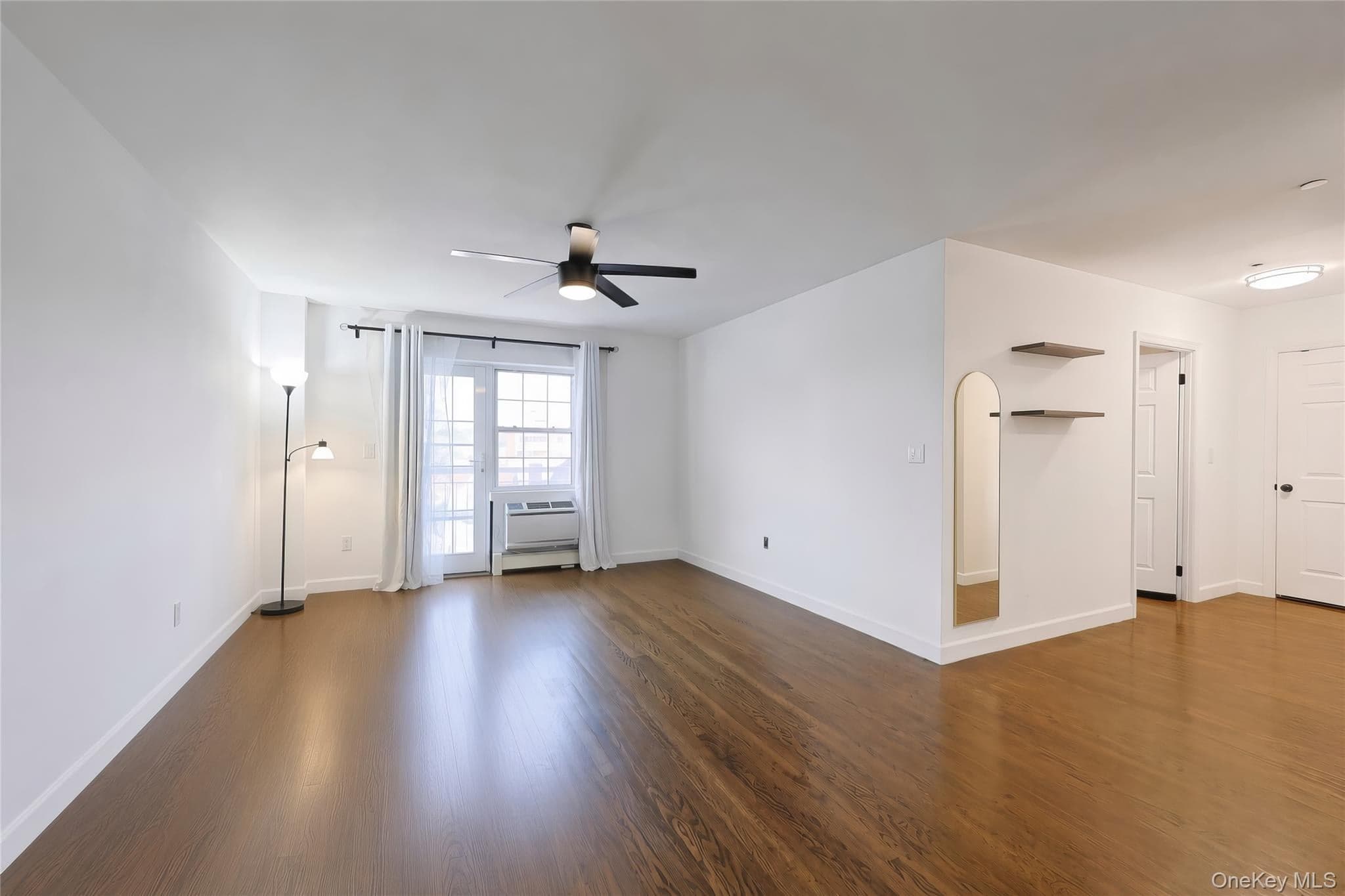 41-35 67th Street Unit: 4A thumbnail 5