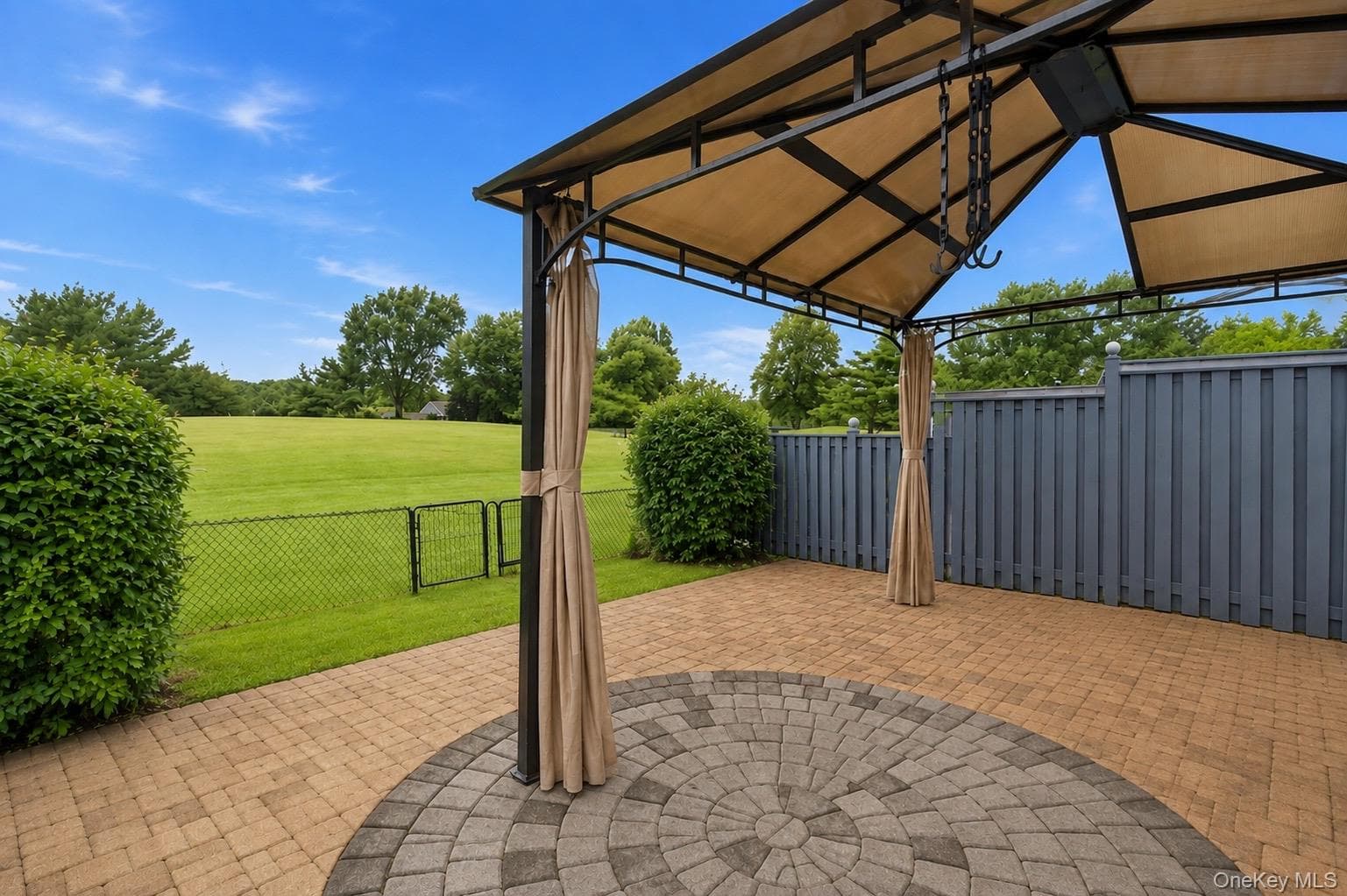 843 Spring Lake Drive thumbnail 6