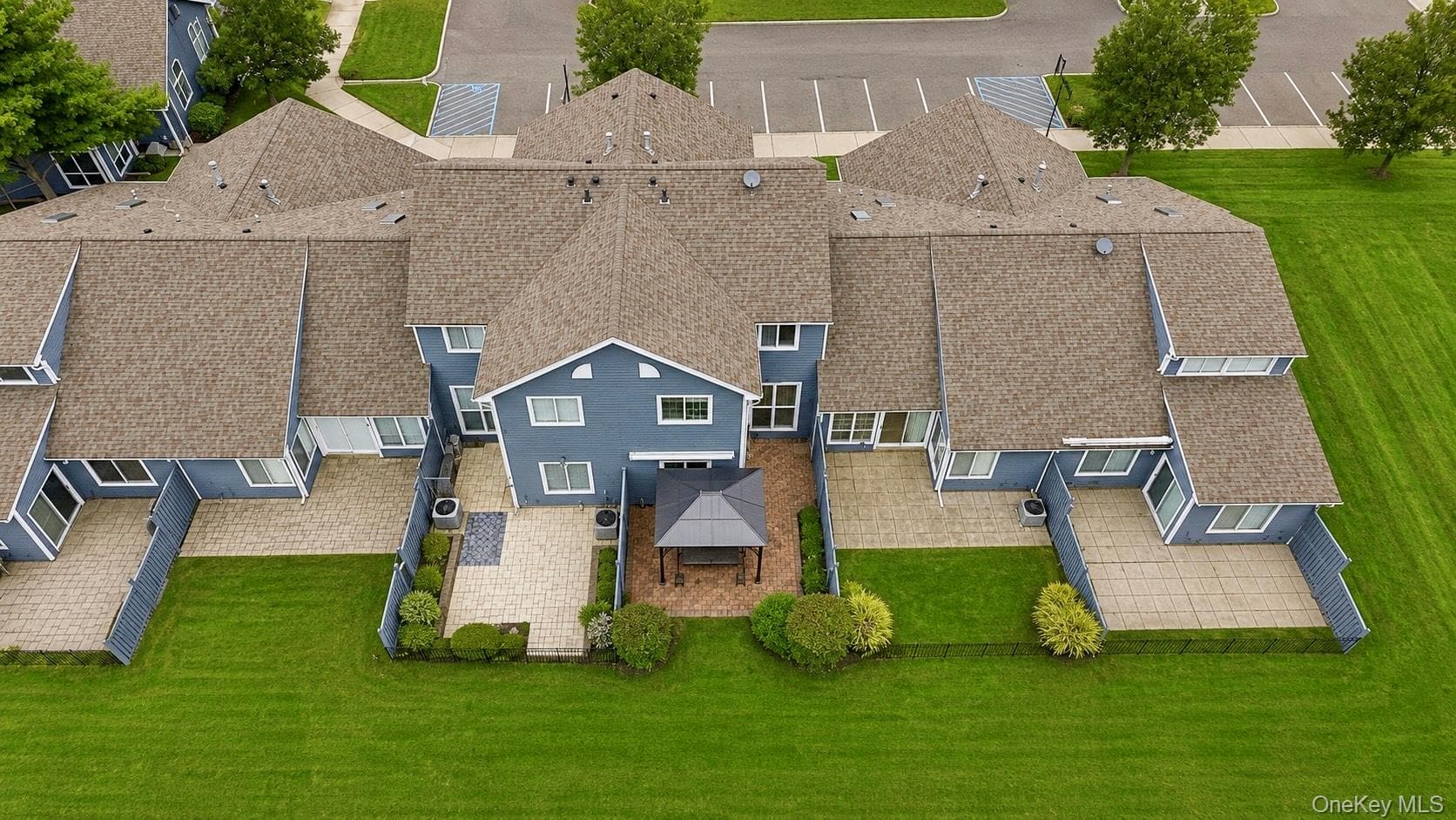 843 Spring Lake Drive thumbnail 7