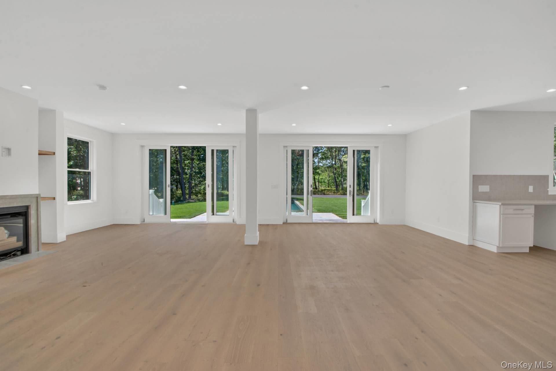 95 N Summit Boulevard thumbnail 10