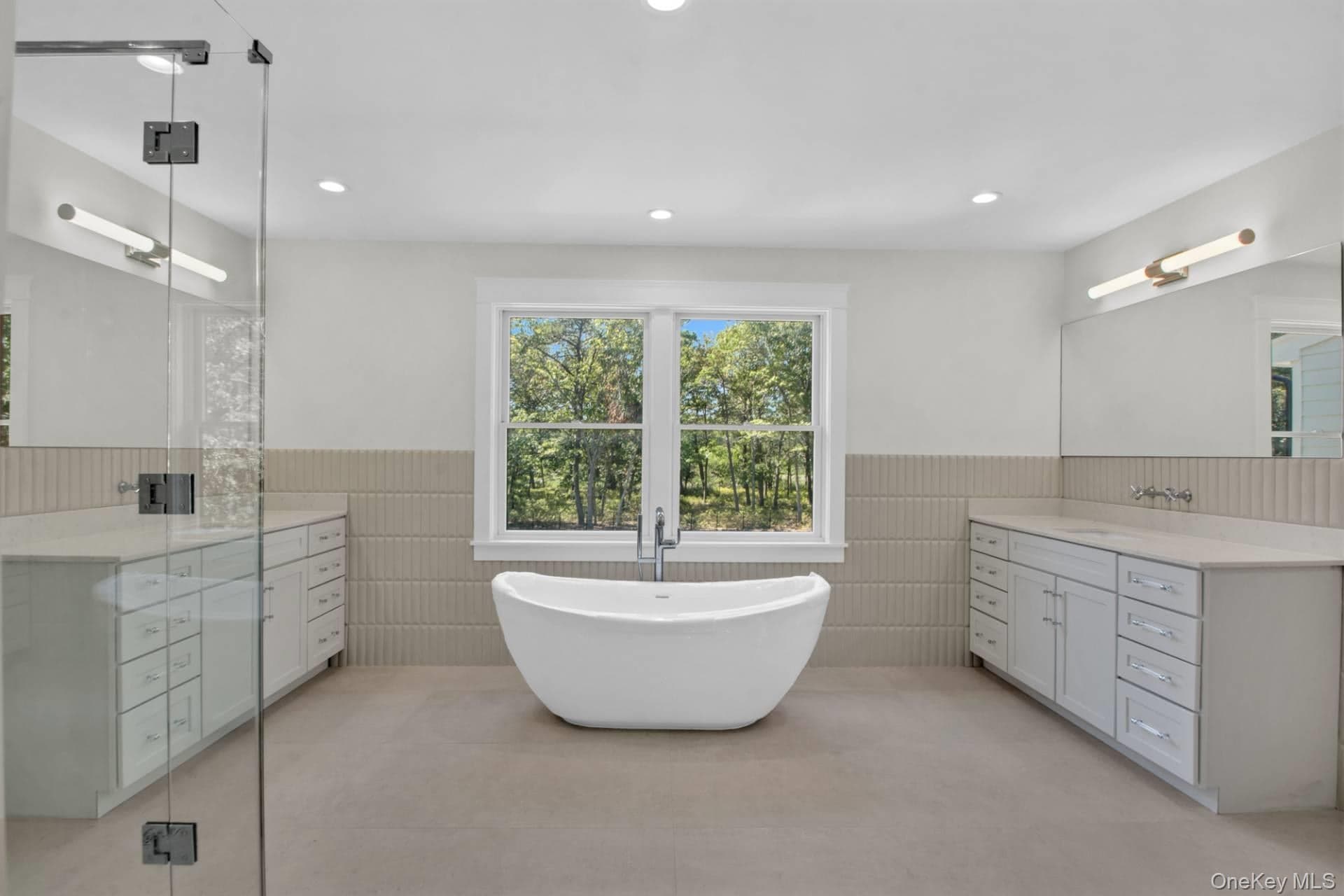 95 N Summit Boulevard thumbnail 14