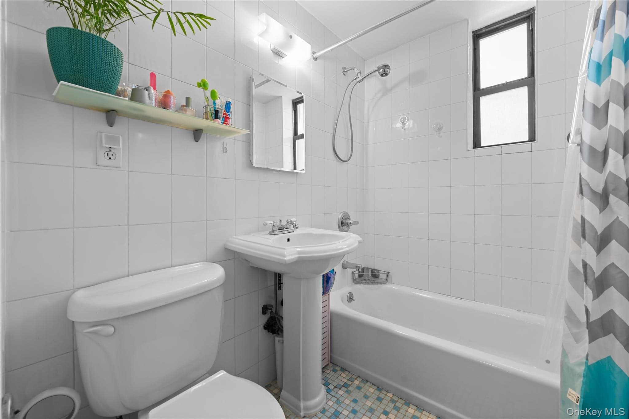 67-30 Dartmouth Street Unit: 2S thumbnail 9