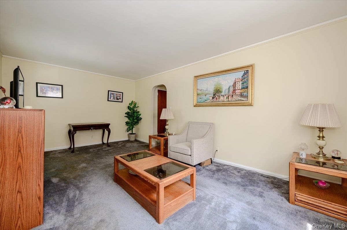 3061 Lasalle Avenue thumbnail 5