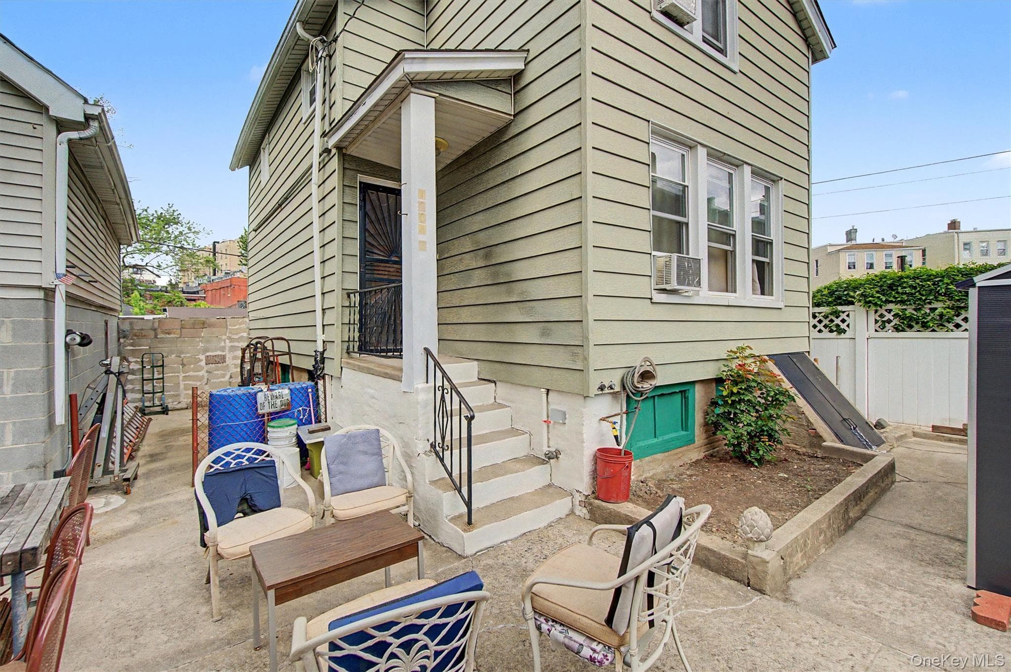 1608 Merry Avenue thumbnail 6