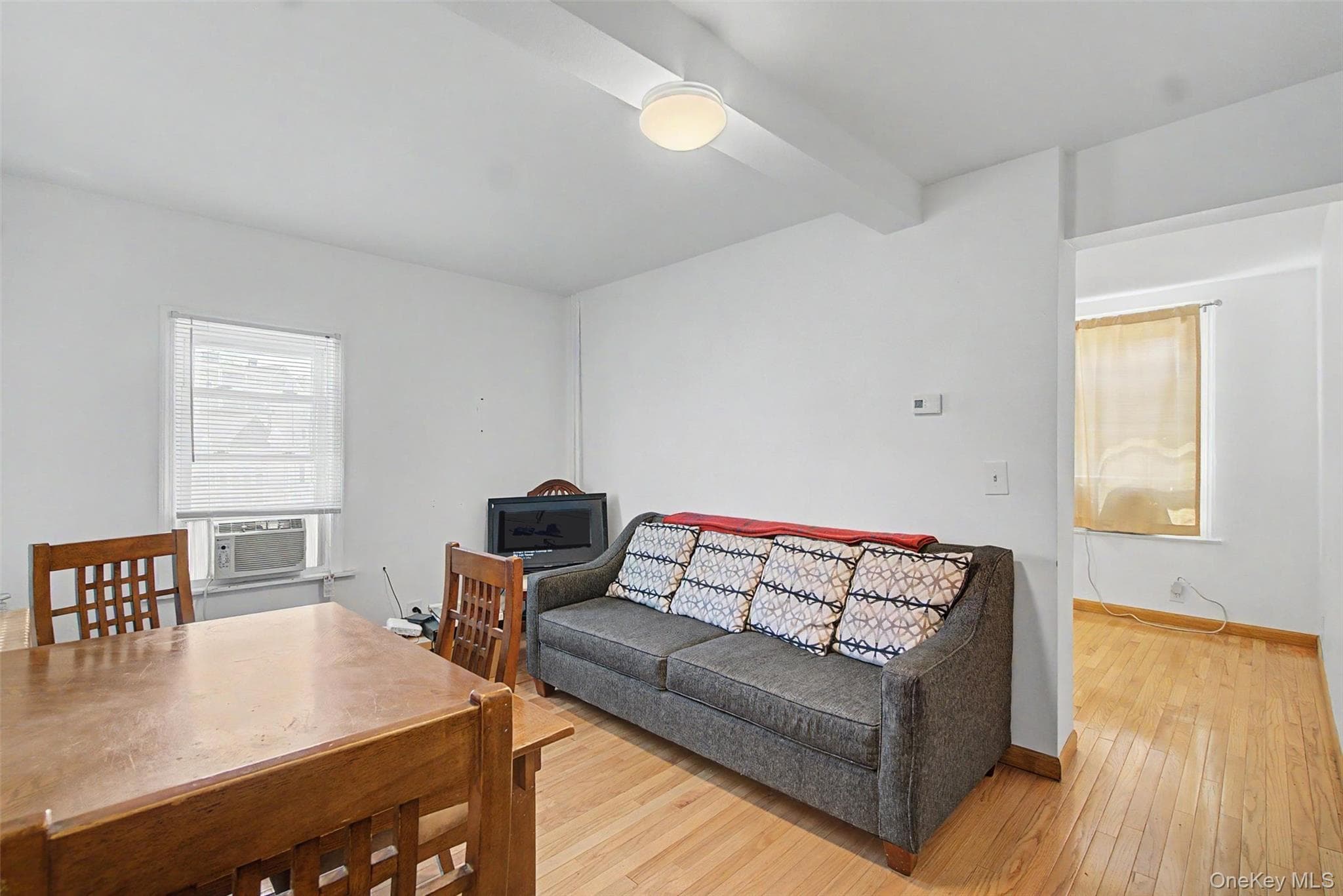1608 Merry Avenue thumbnail 9