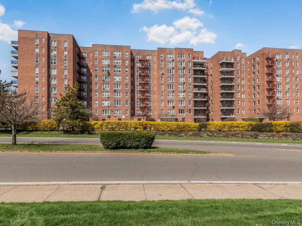 245 Rumsey Road Unit: 5G thumbnail 9