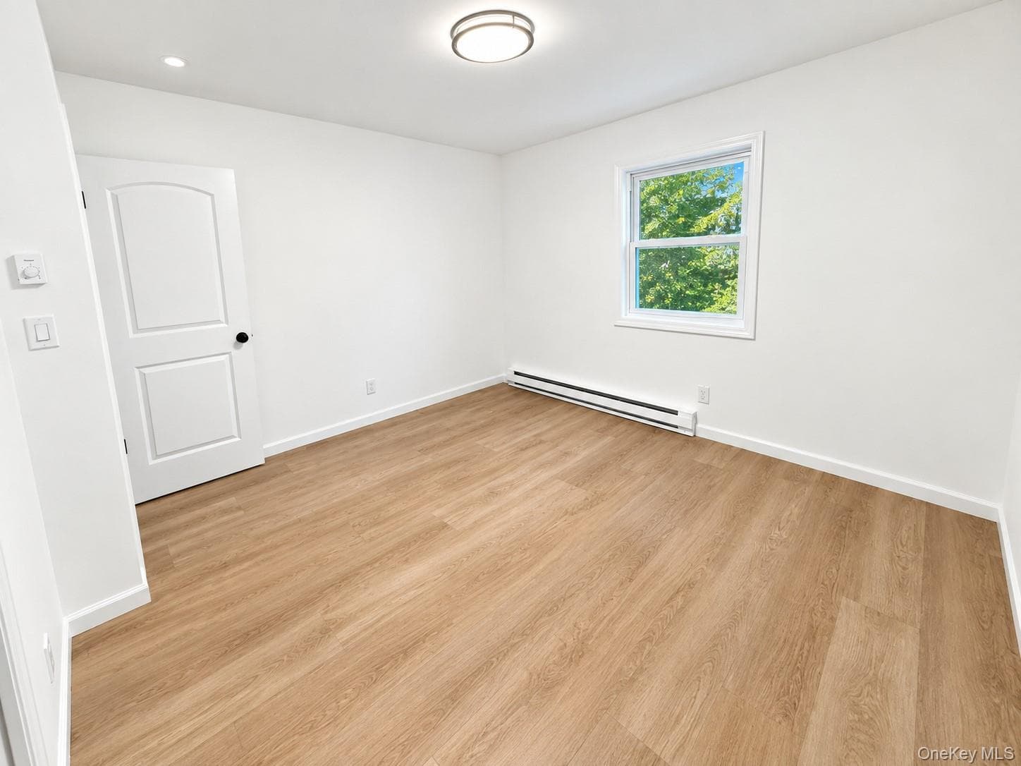 220 Moriches Avenue thumbnail 8