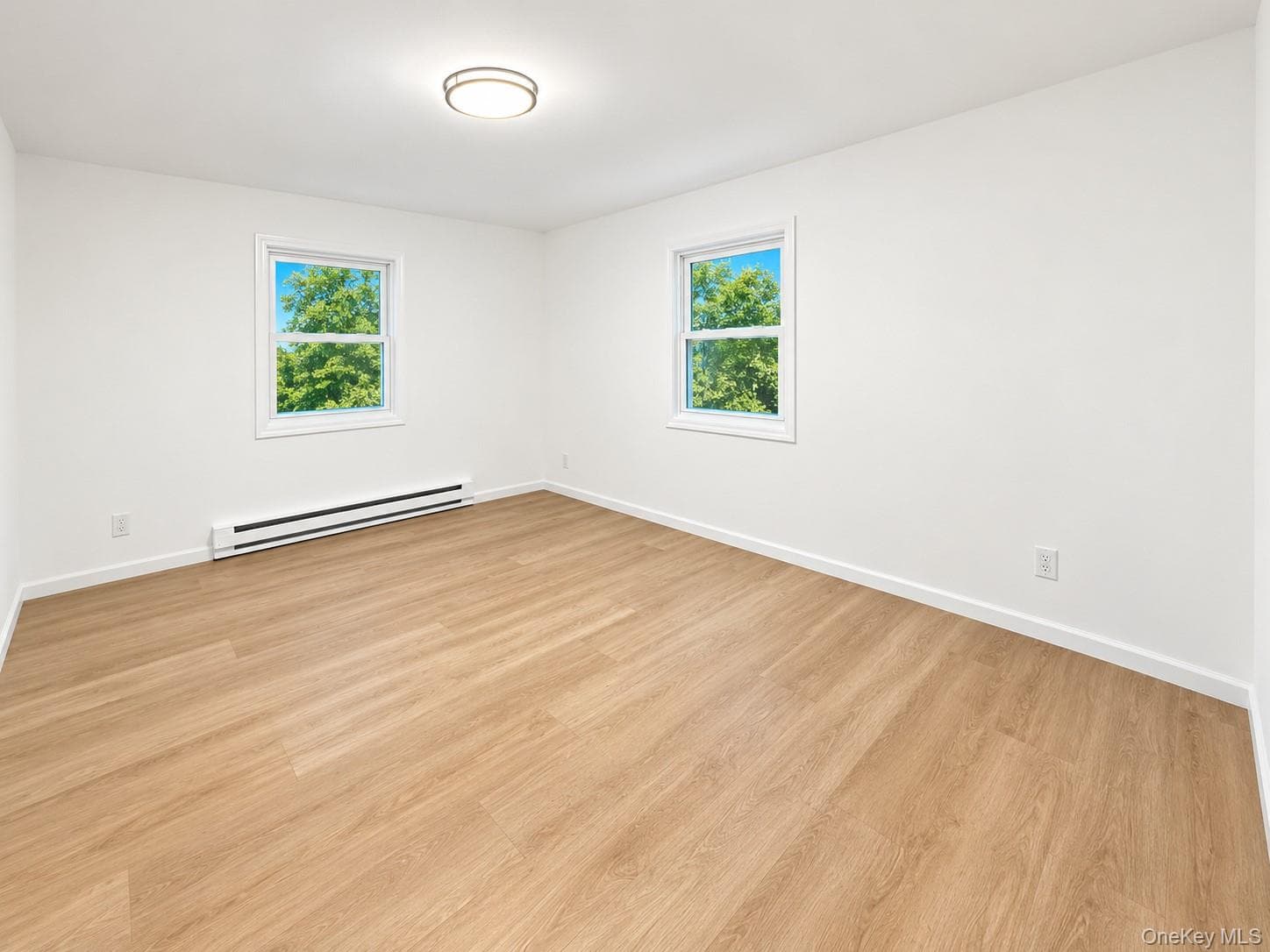 220 Moriches Avenue thumbnail 9