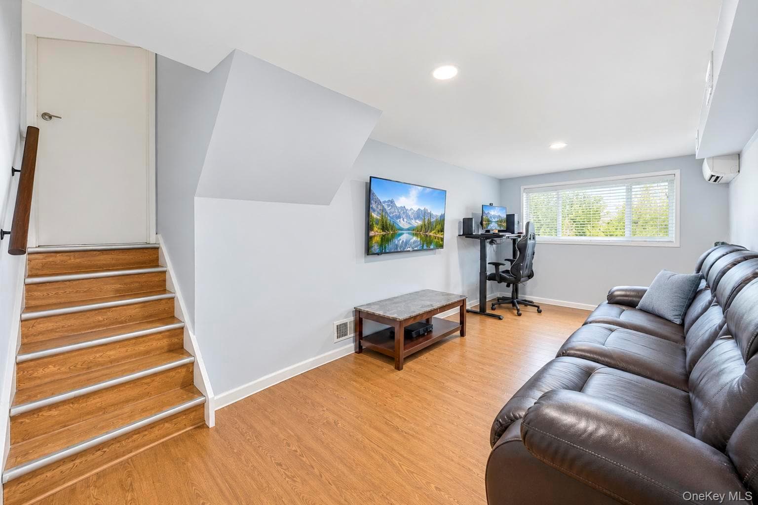455 Pacific Street thumbnail 33