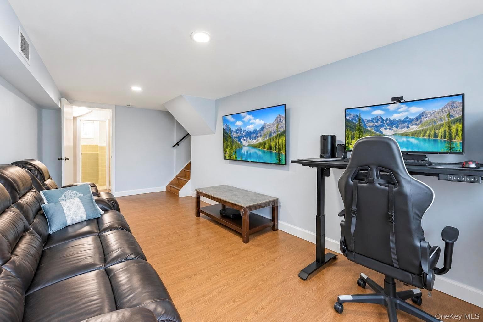 455 Pacific Street thumbnail 34