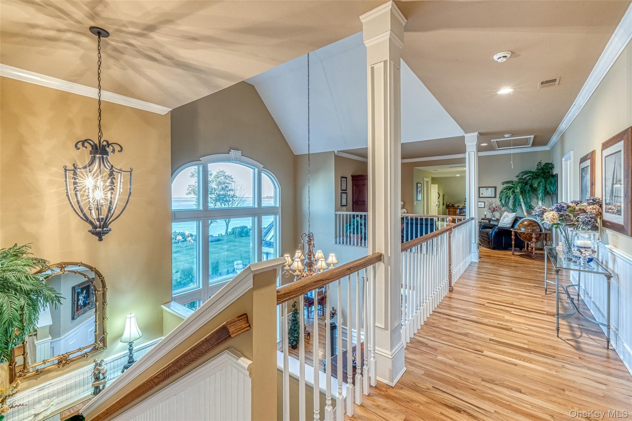1640 Grandview Drive thumbnail 37