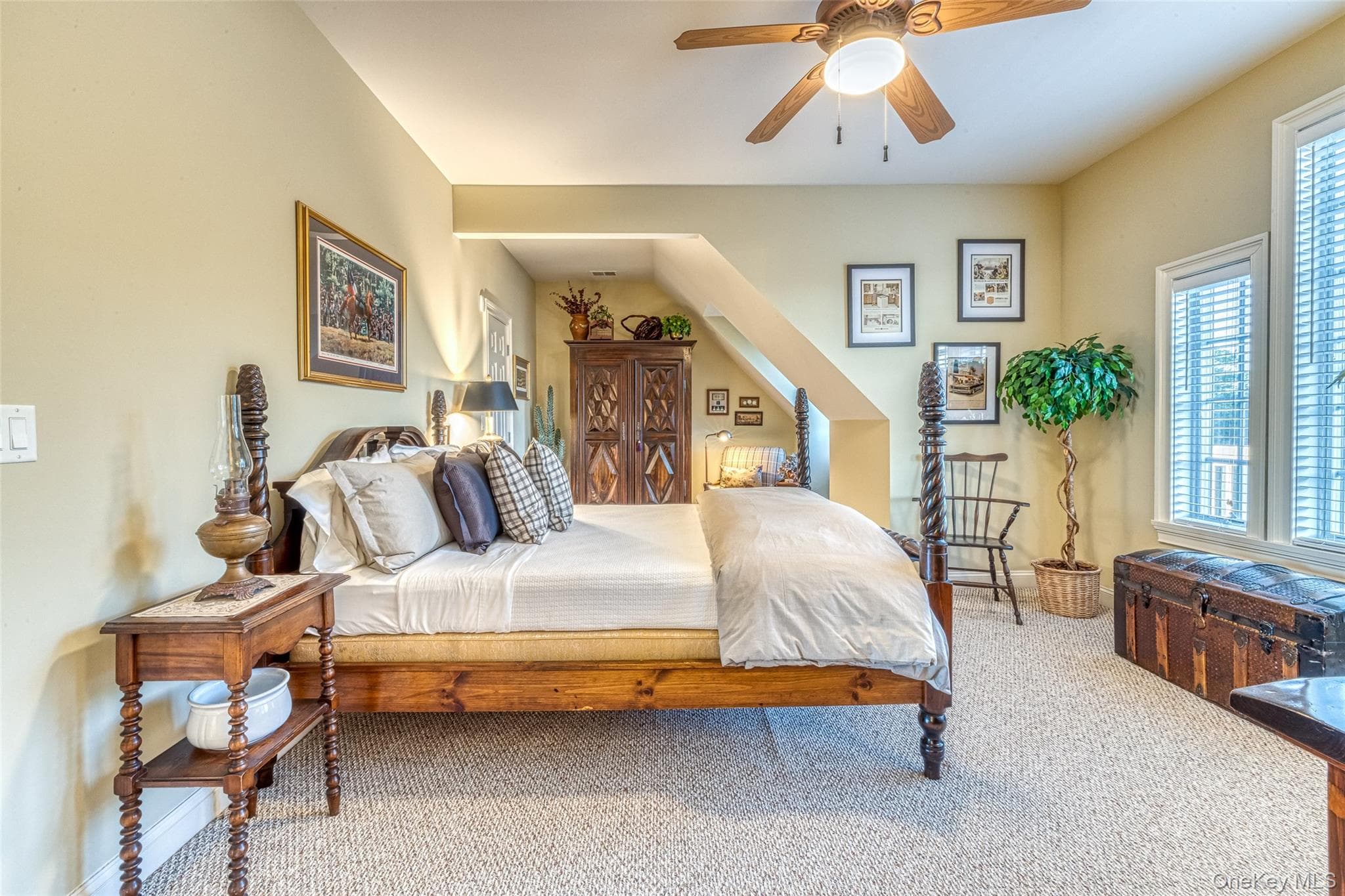 1640 Grandview Drive thumbnail 42
